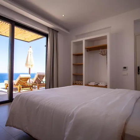 Theros Luxury Suites Agios Nikolaos  Exterior photo