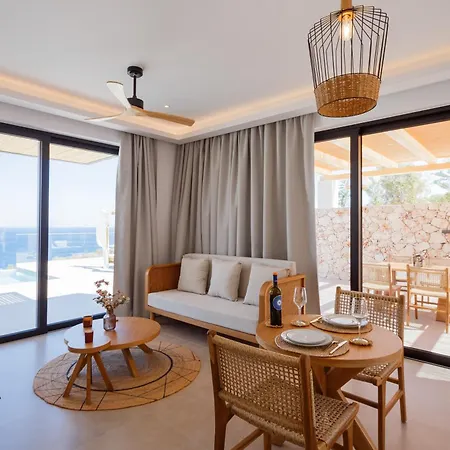 Theros Luxury Suites Agios Nikolaos  Exterior photo