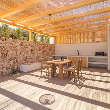 Theros Luxury Suites Agios Nikolaos  Exterior photo