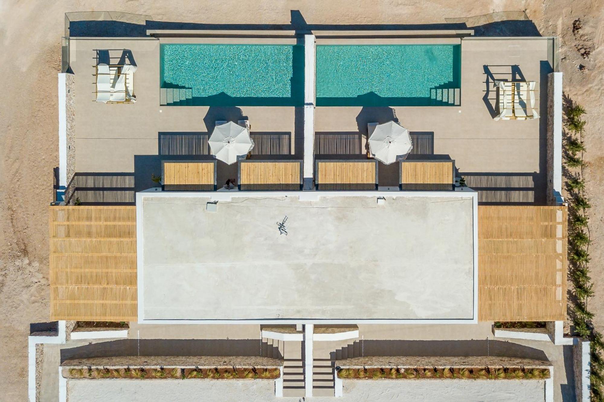 Theros Luxury Villa